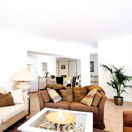 Maxime By Vila Sainte-Maxime