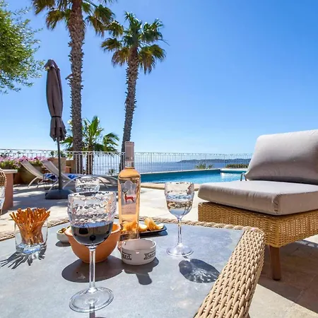 Villa Maxime By *